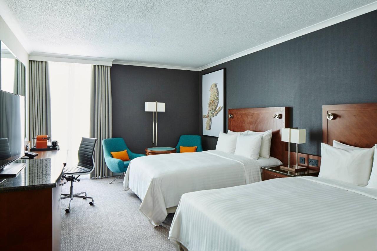 London Heathrow Marriott Hotel Хилингдън Екстериор снимка