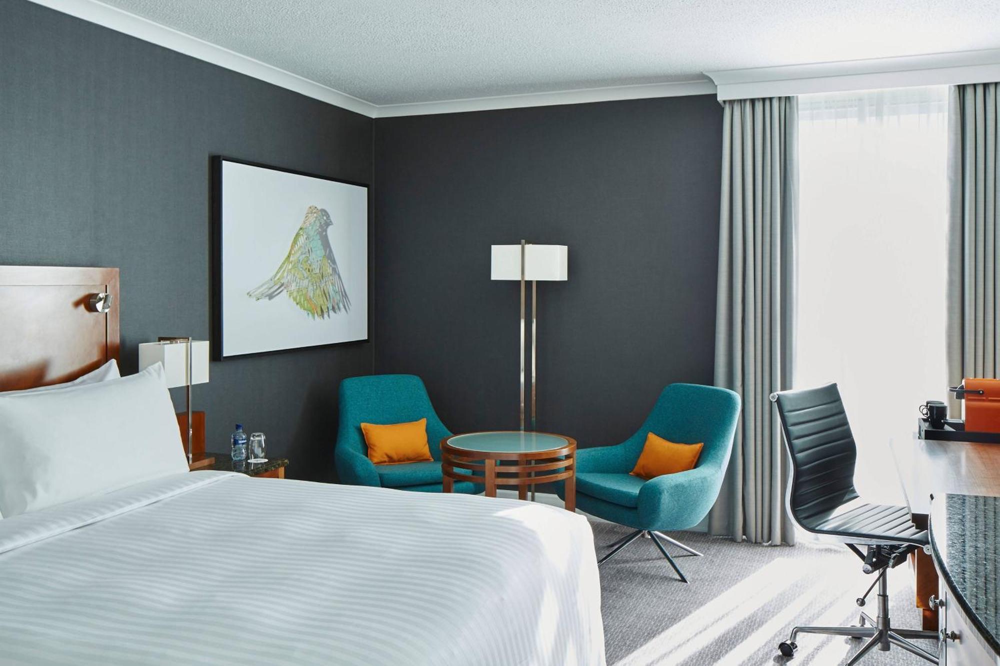London Heathrow Marriott Hotel Хилингдън Екстериор снимка