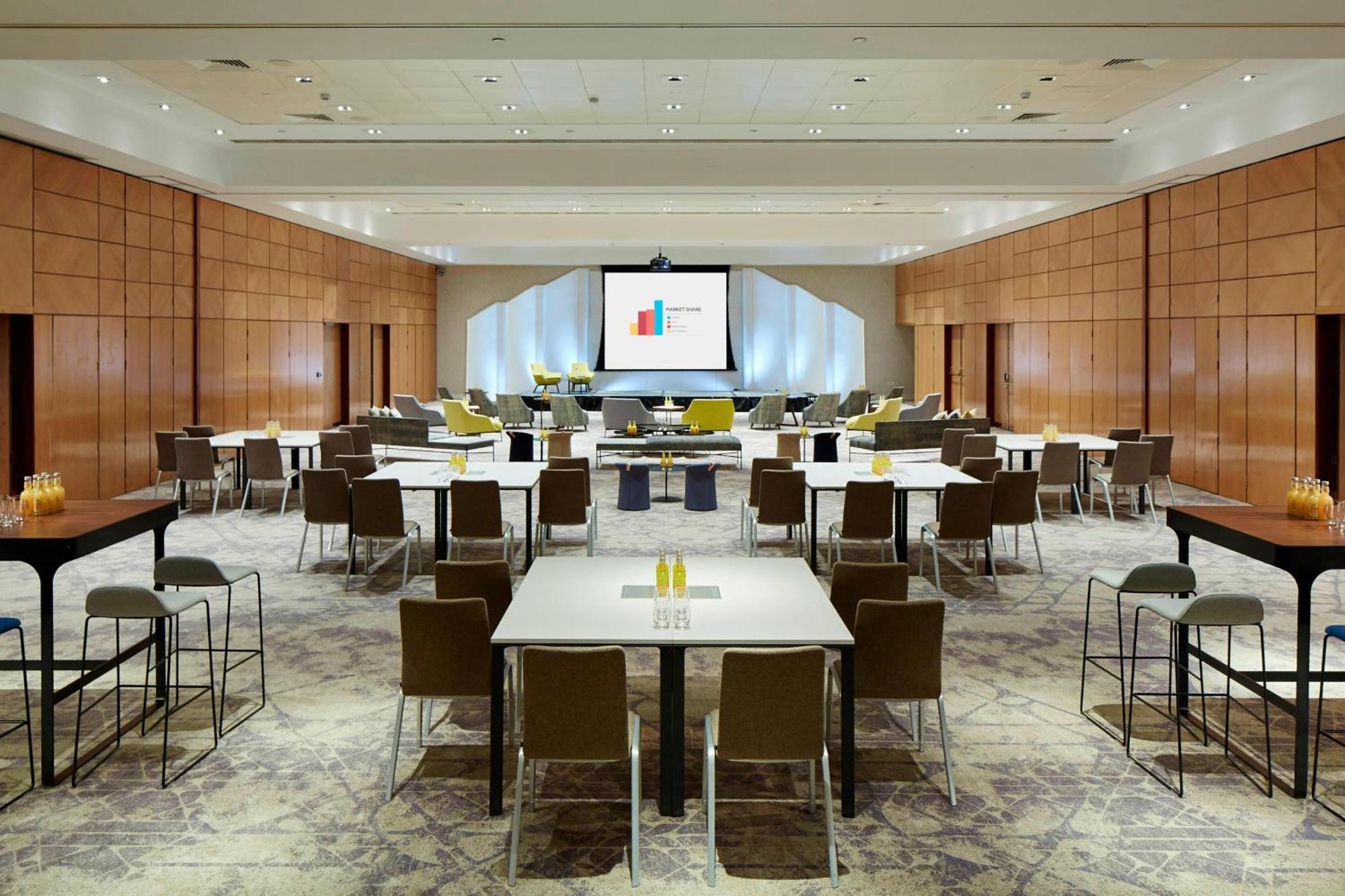 London Heathrow Marriott Hotel Хилингдън Екстериор снимка